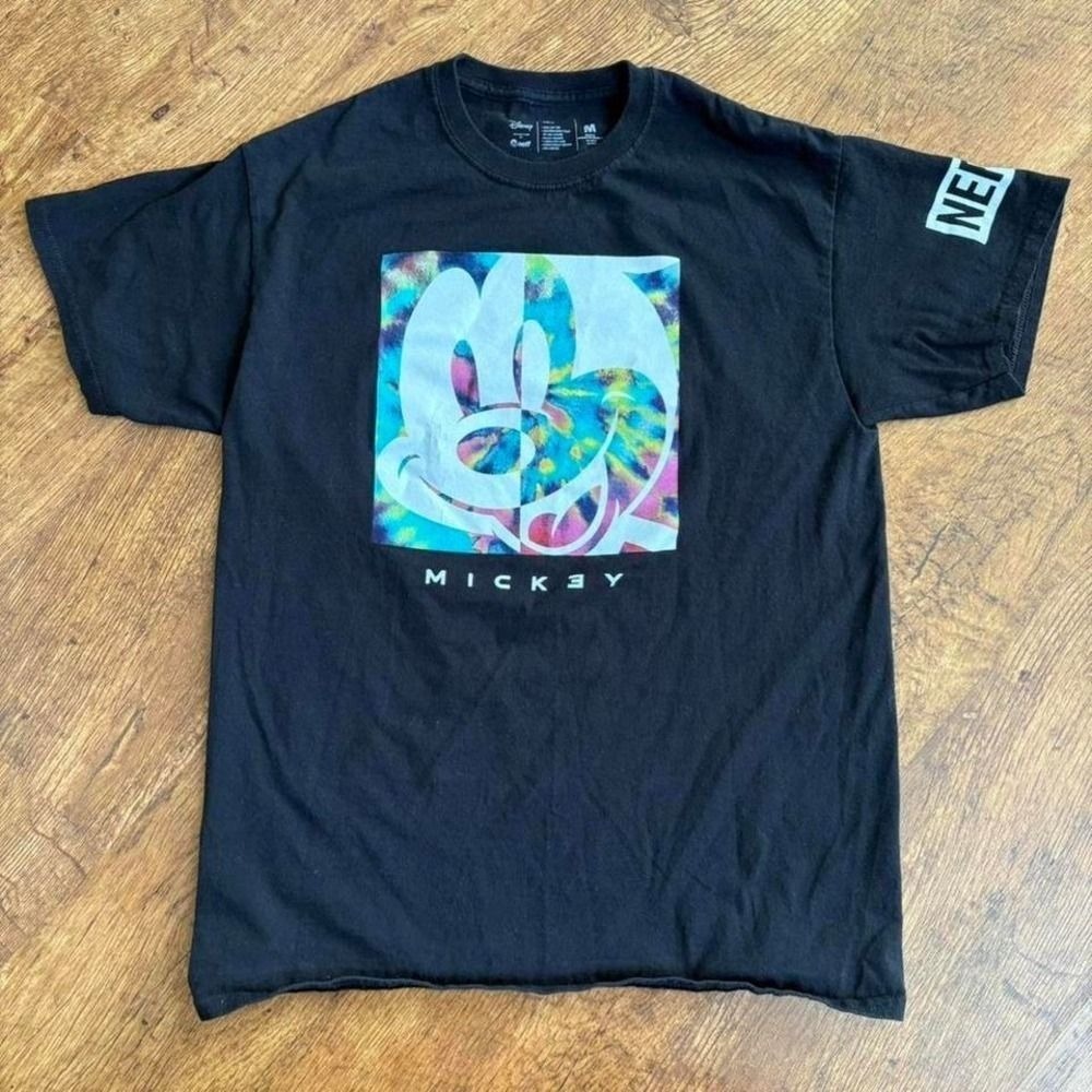 faded black mickey mouse x‎ neff cracked graphic t-shirt with a funky design